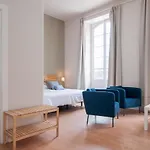 Urban Otel *